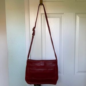 Coach shoulder bag. Red leather.